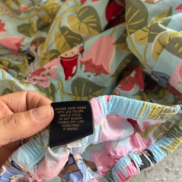 Vintage Nick & Nora Sz Small Pajama Set
Floral Garden Gnome Cotton Logo Branded - Picture 6 of 8